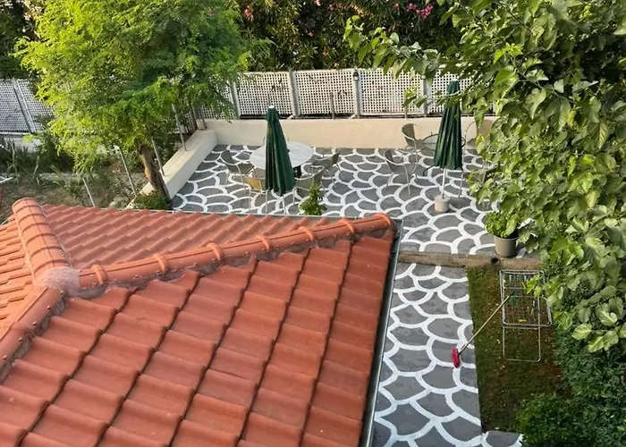 Suli Apartman